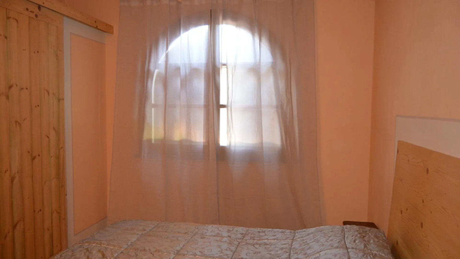 La Valle Dei Peschi Guest House Vada Country house
