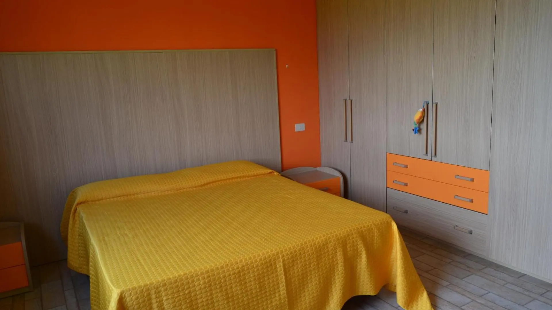 Country house La Valle Dei Peschi Guest House Vada Italy