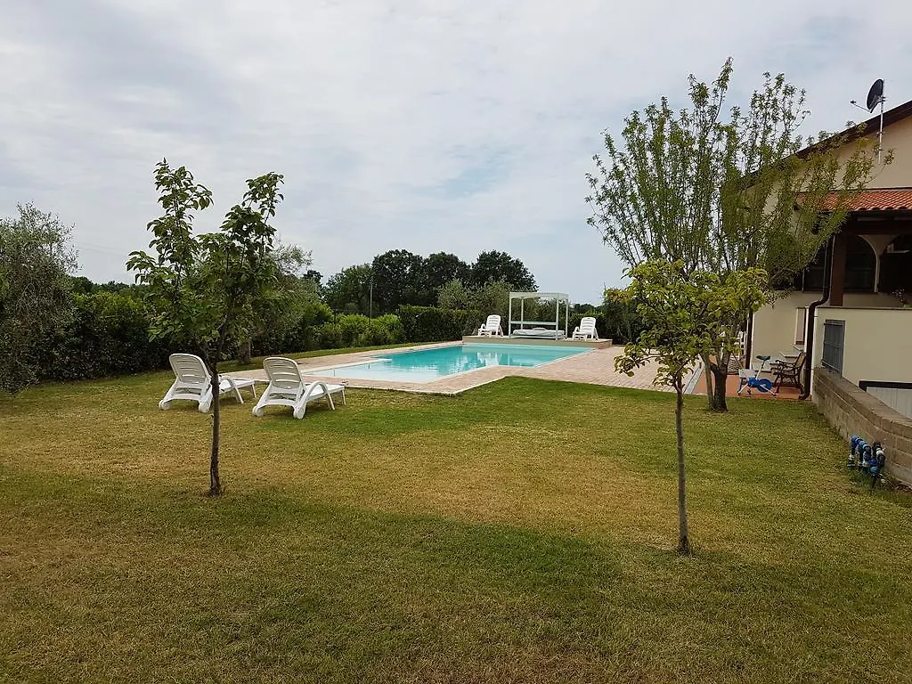 Country house La Valle Dei Peschi Guest House Vada