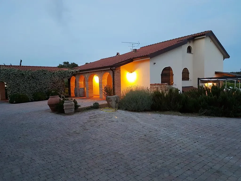 La Valle Dei Peschi Guest House Vada 0*,